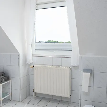 Mantelmoewe By Interhome *